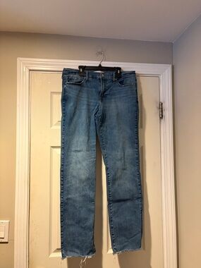 Lucky Brand Straight Leg Jeans in Medium Blue Wash 12